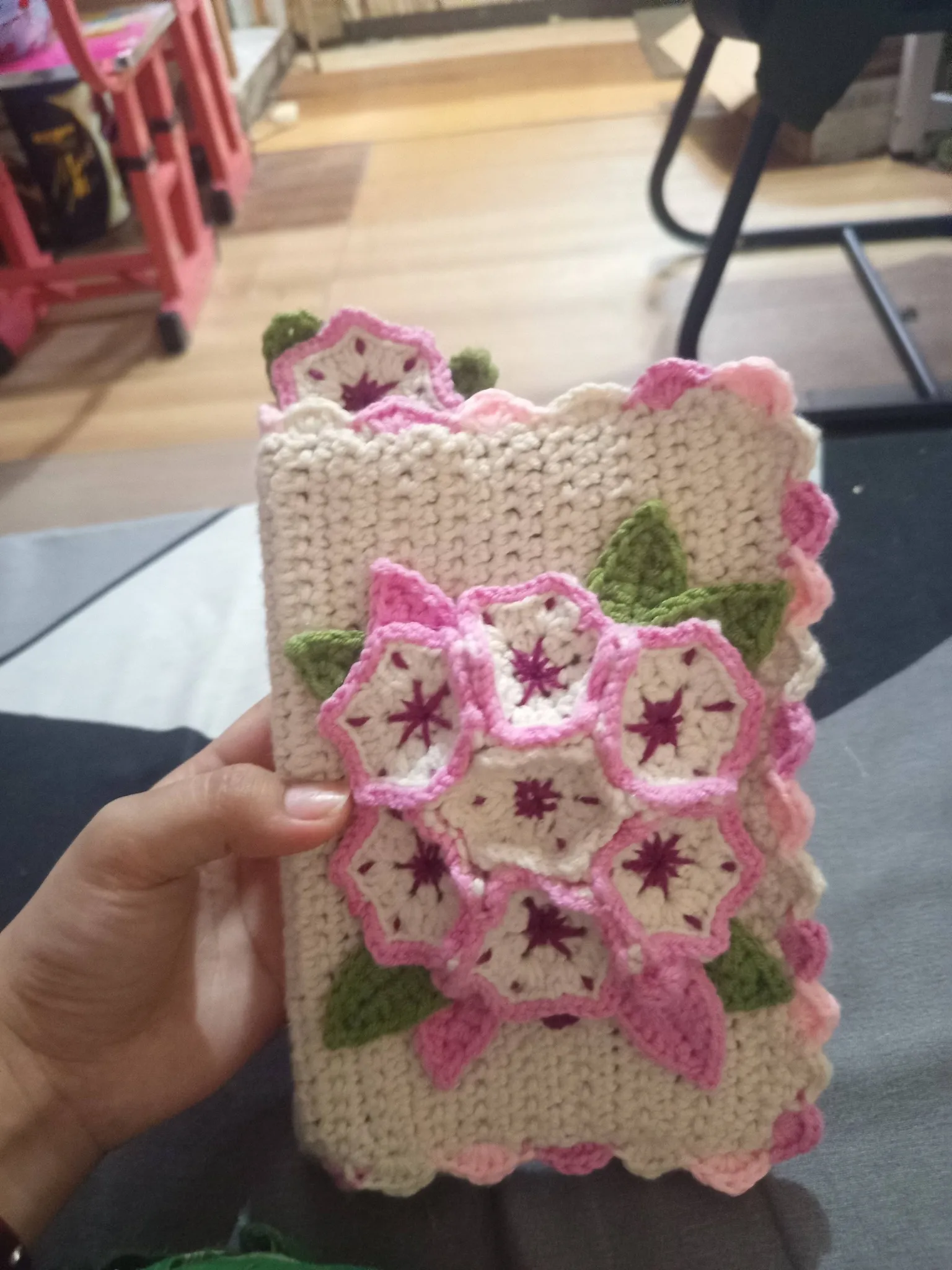 Crochet Book Cover - Laurel Flowers
